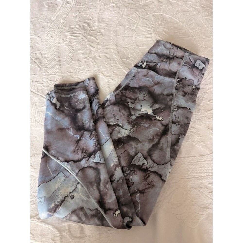 FLX Women’s M High Rise 7/8 Leggings Abstract Marble Print Recycled Polyester